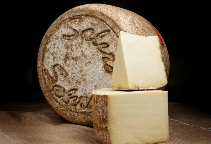 Cave Fromages de Salers